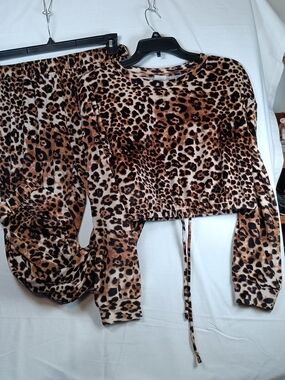 No Boundaries Leopard Print Drawstring Crop Top & Pants Pajamas Set -